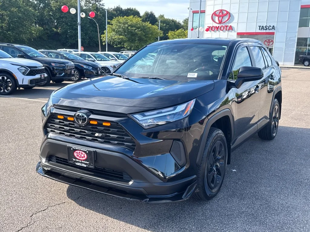Used 2025 Black Toyota LE image 3