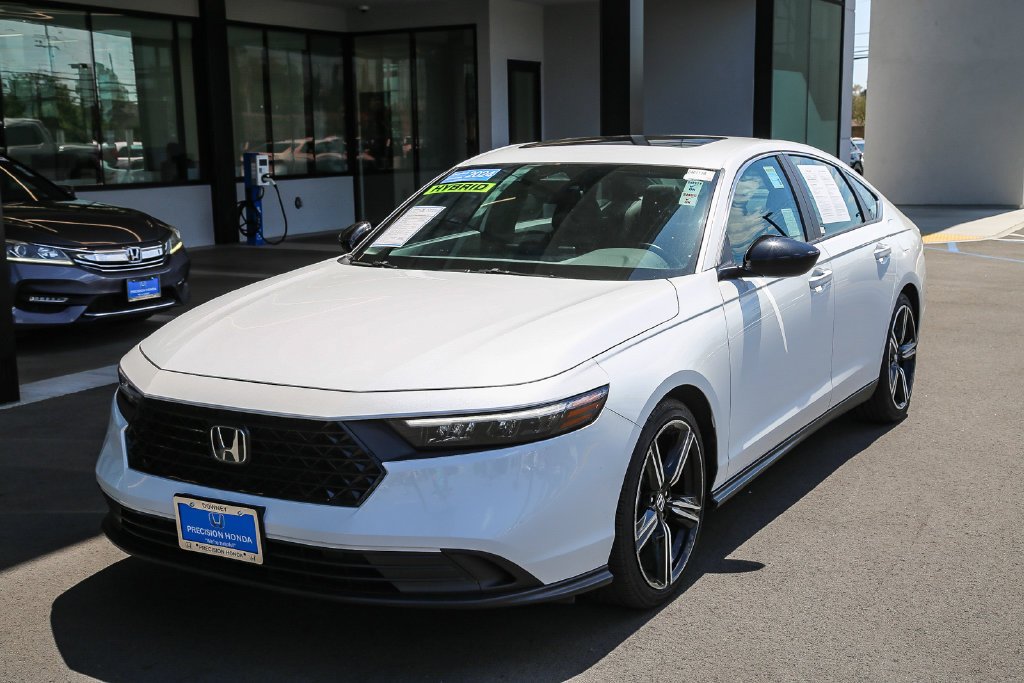 Certified Used 2024 Platinum White Pearl Honda HYBRID SPORT image 31