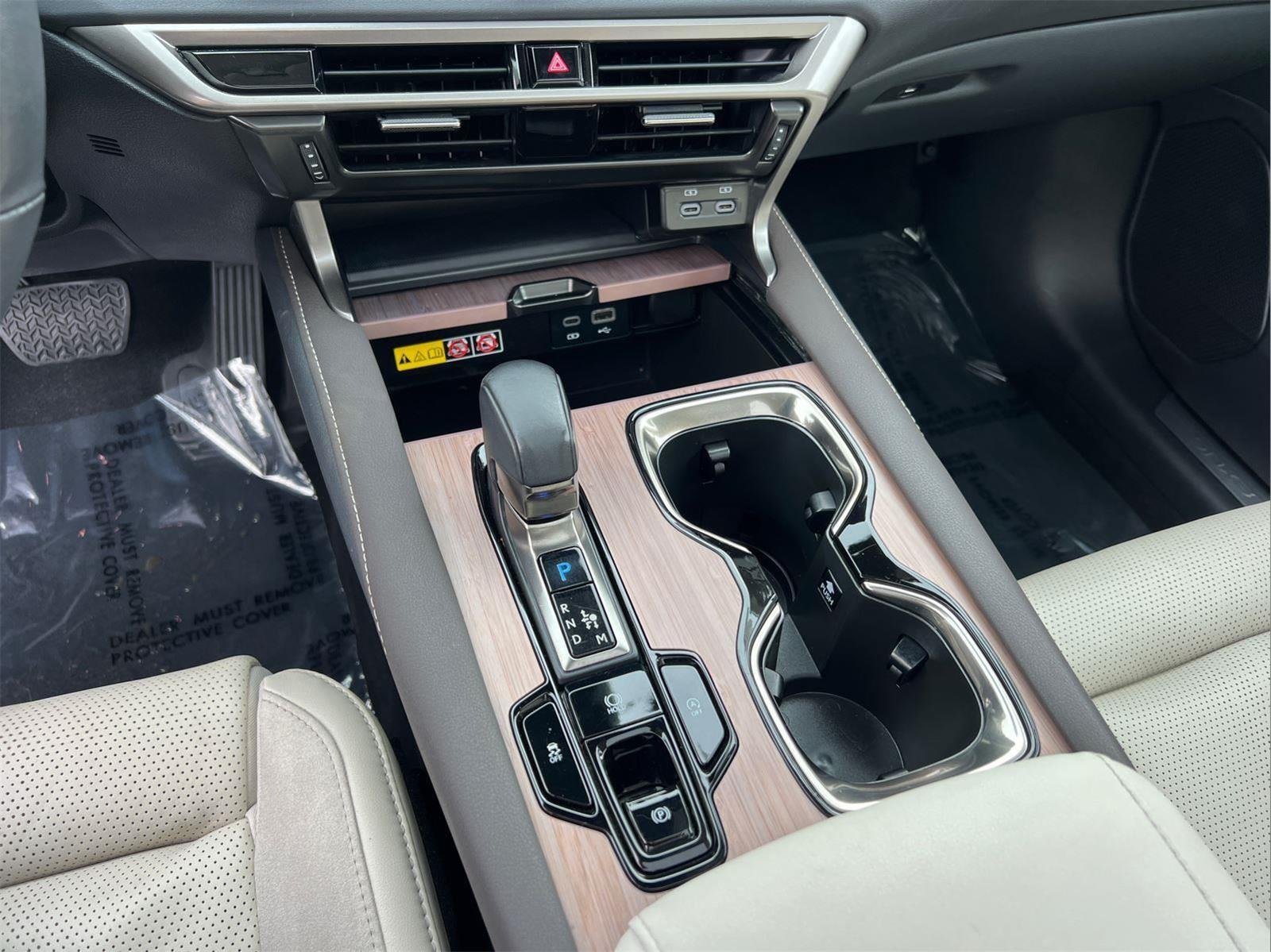 2023 Lexus RX 350 - Photo 33