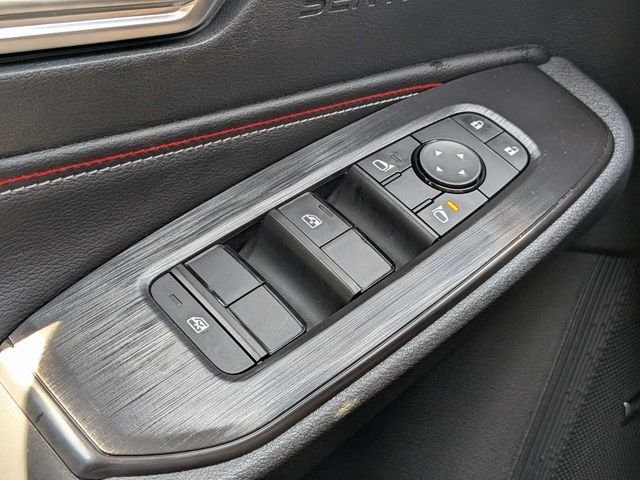 New 2026 Super Black Nissan SR image 25