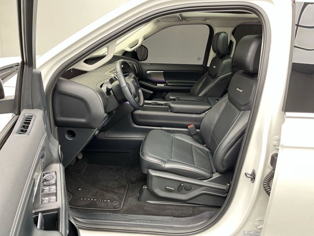 Used 2025 Star White Metallic Tri-Coat Ford Platinum image 3