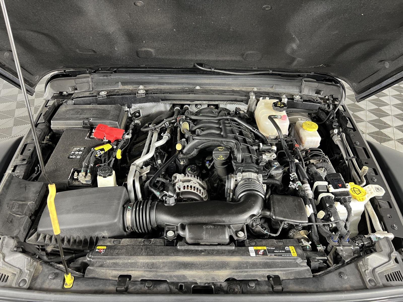 Used 2024 Black Clearcoat Jeep Rubicon image 3