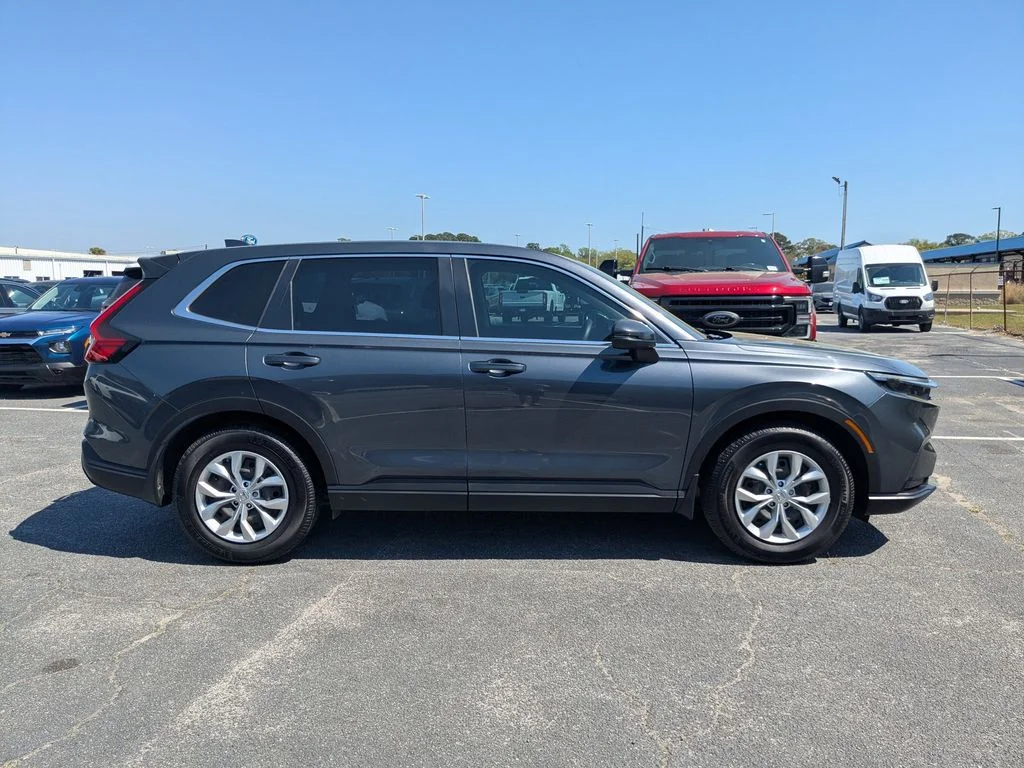 Used 2024  Honda LX image 3