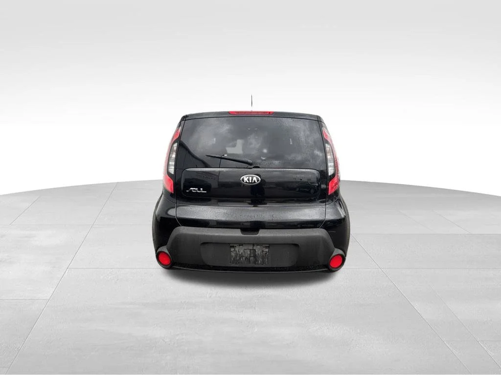 Used 2016 Black Kia Base image 5