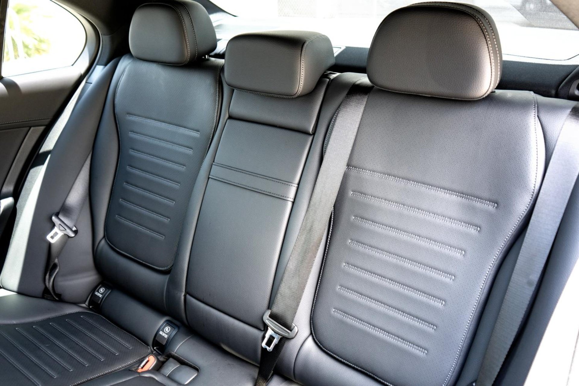 2025 Mercedes-Benz C-Class Sedan C 300 - Photo 27