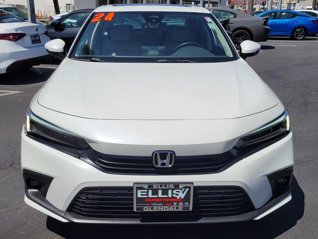 Used 2024 White Honda Touring image 30