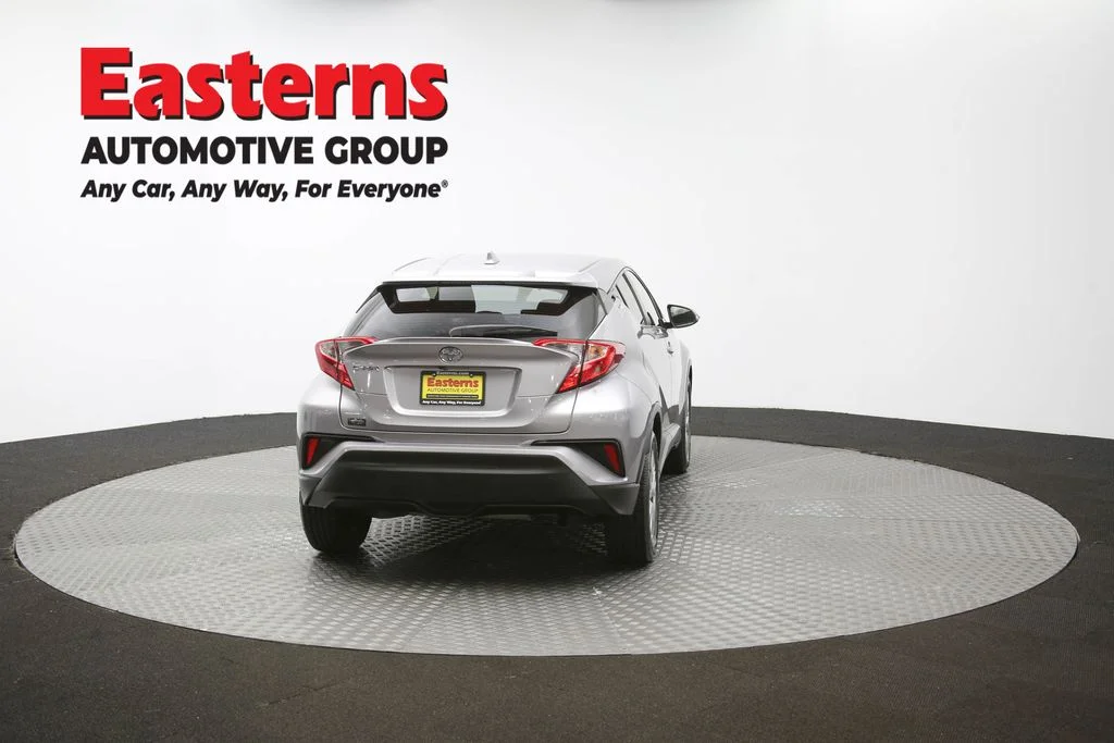 Used 2020 Silver Toyota LE image 35