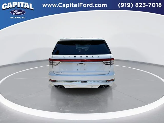 Used 2024 White Lincoln Black Label image 7
