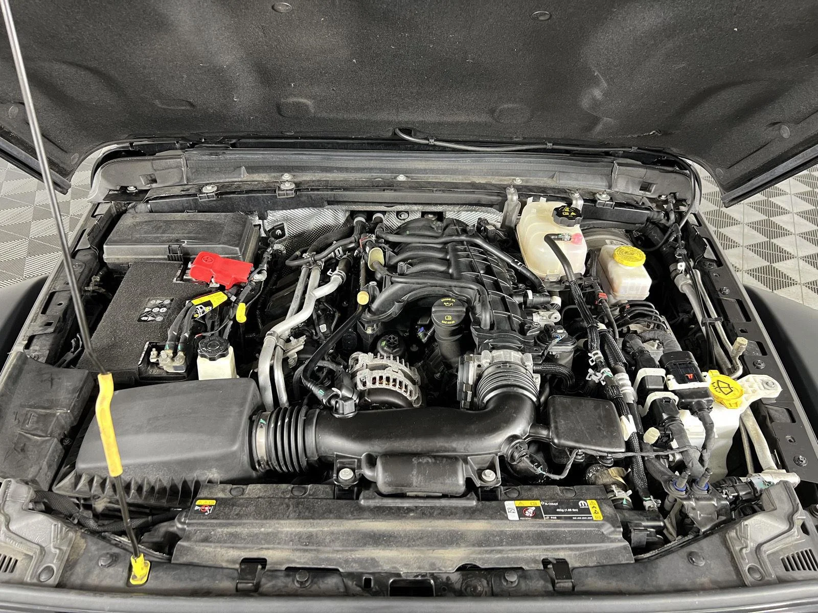 Used 2024 Black Clearcoat Jeep Rubicon image 3