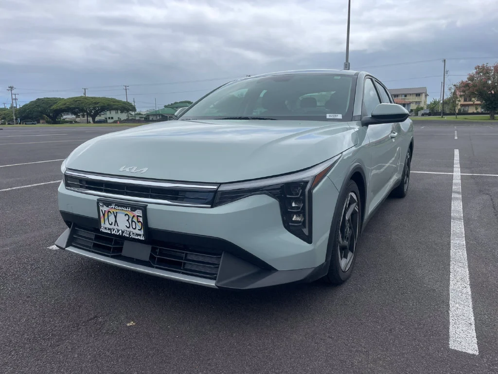 Used 2025 Gray Kia EX image 3