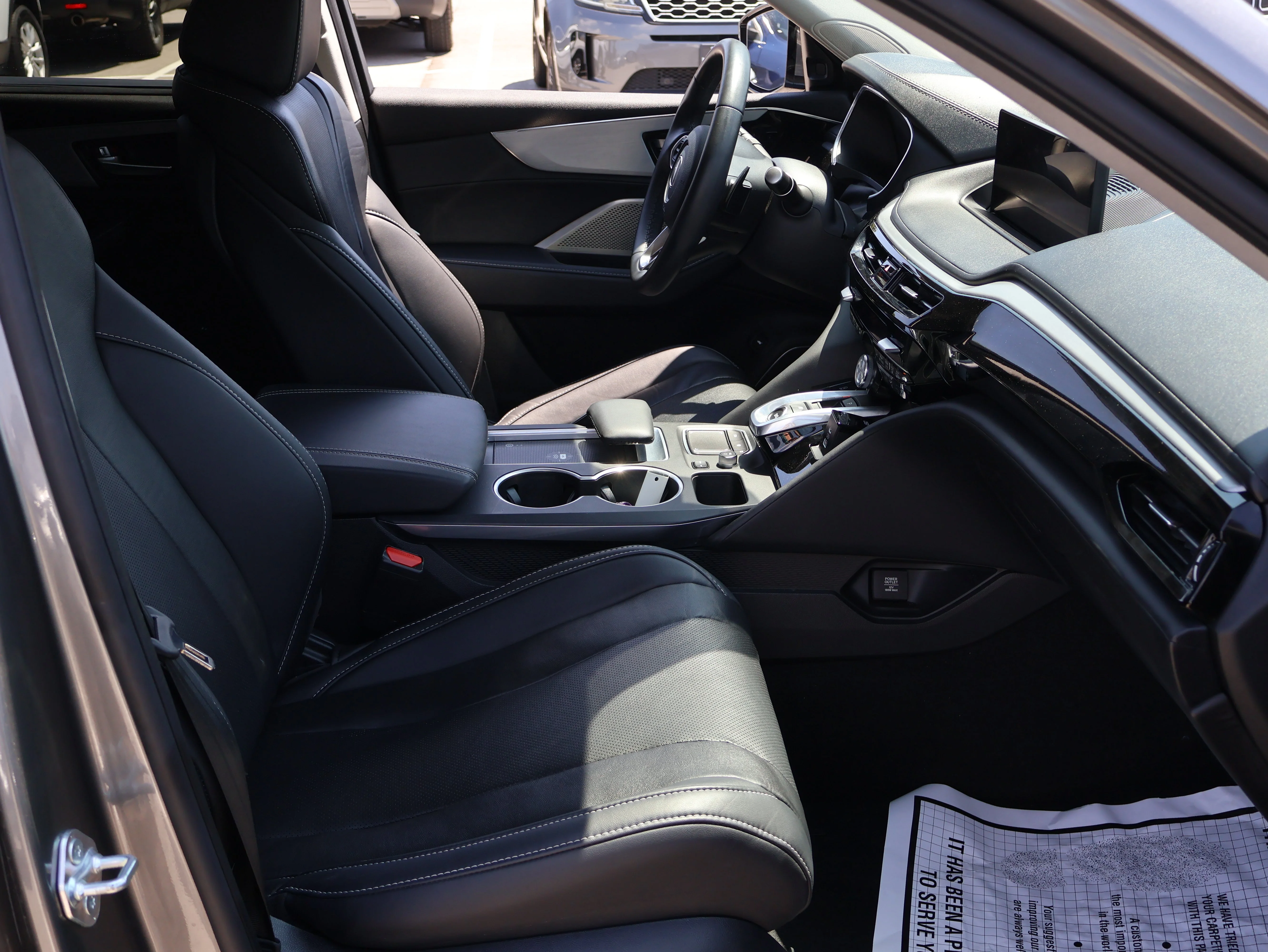 Used 2023 Liquid Carbon Metallic Acura w/Technology Package image 8