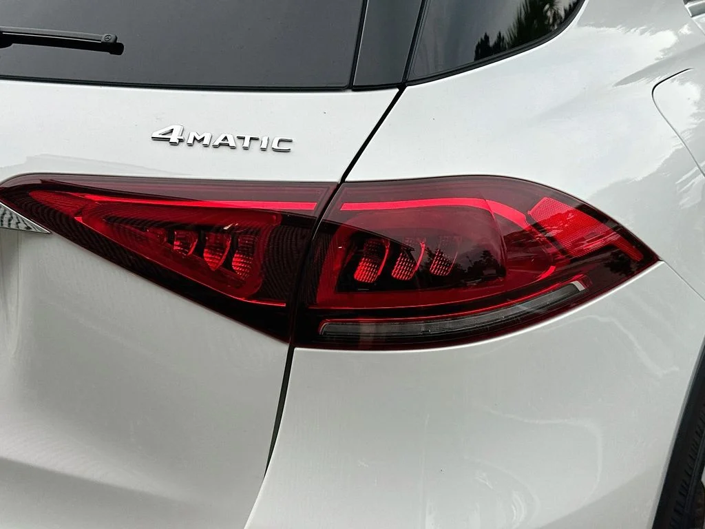 Used 2020 Polar White Mercedes-Benz GLE 350 image 33
