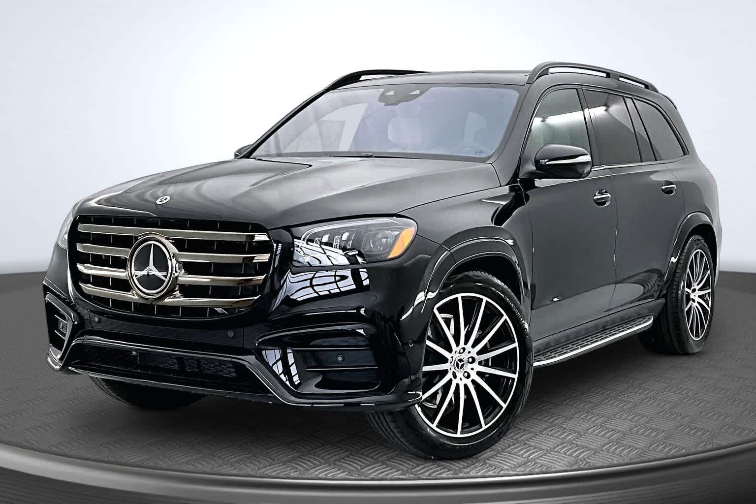 2026 Mercedes-Benz GLS GLS 580 4MATIC's photo