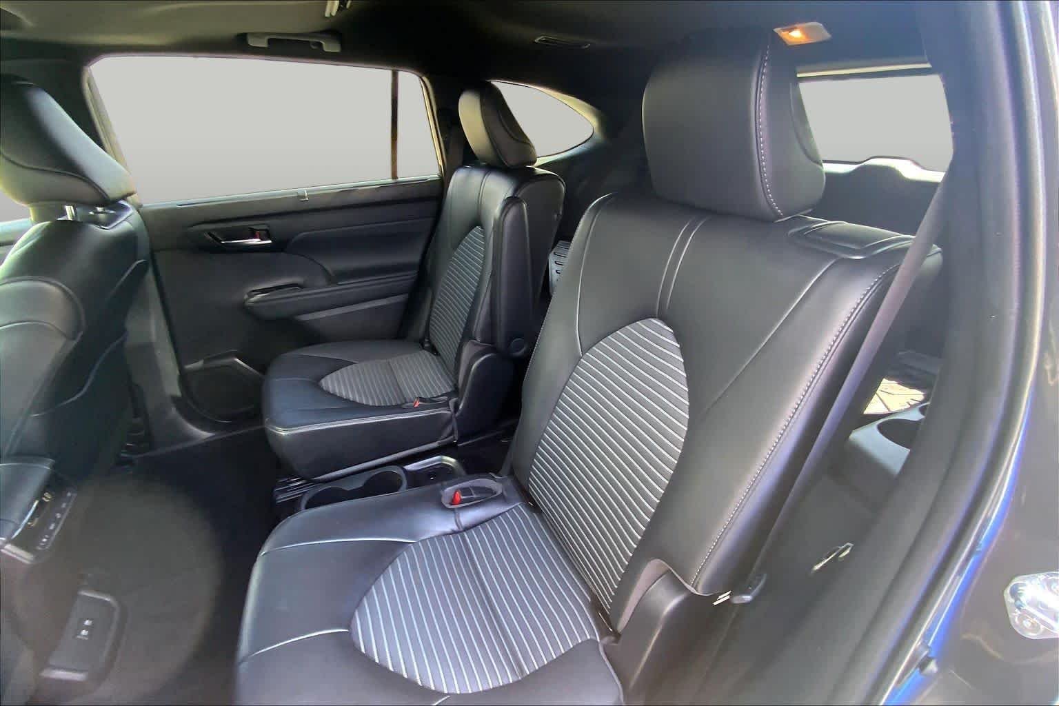 Used 2021 Magnetic Gray Metallic Toyota XSE image 19