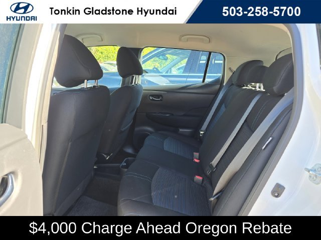 Used 2025 Glacier White Nissan S image 16
