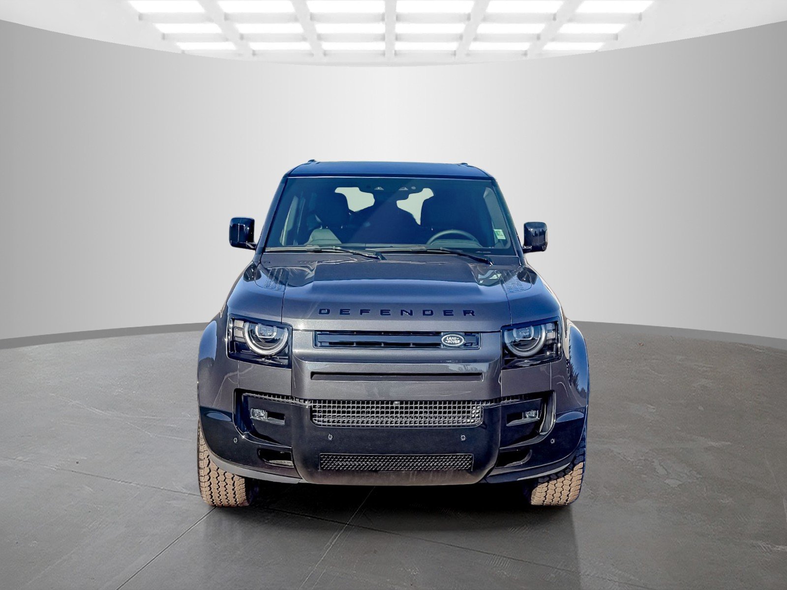New 2026 Carpathian Grey Land Rover X-Dynamic SE image 8