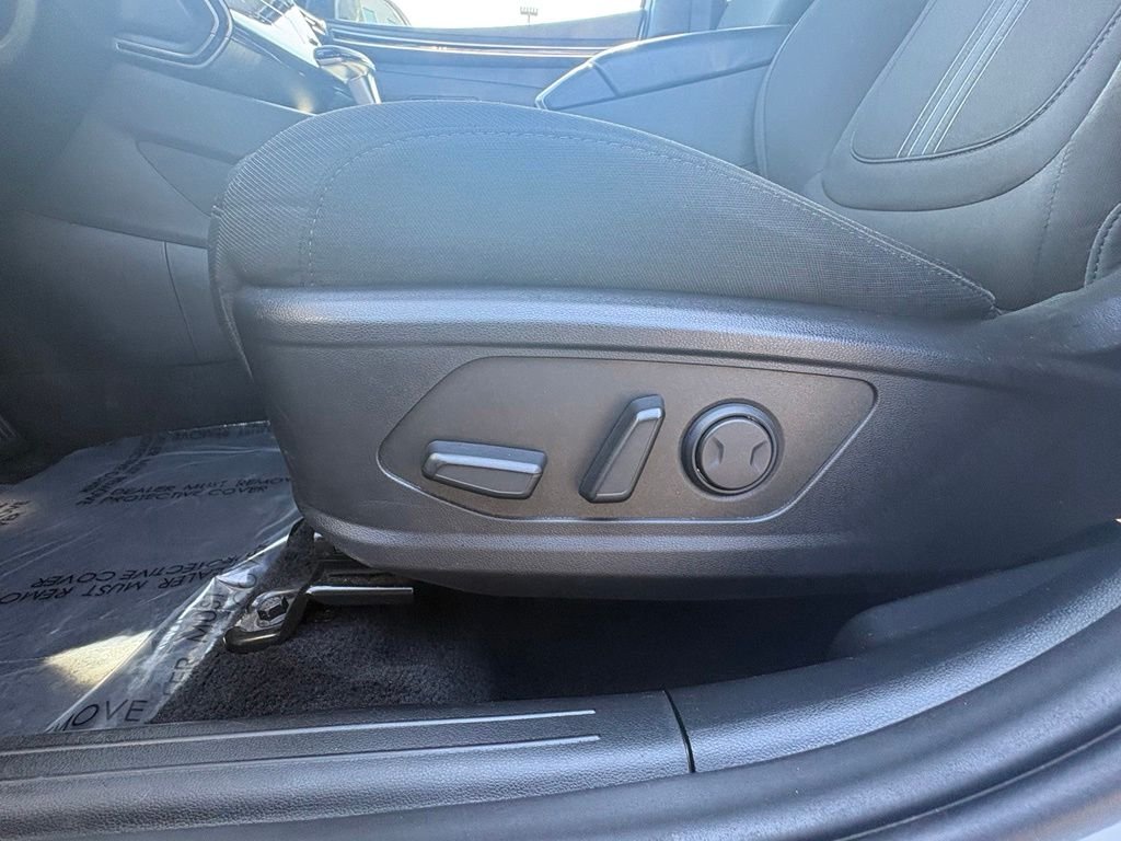 Used 2024 White Pearl Hyundai SEL image 16