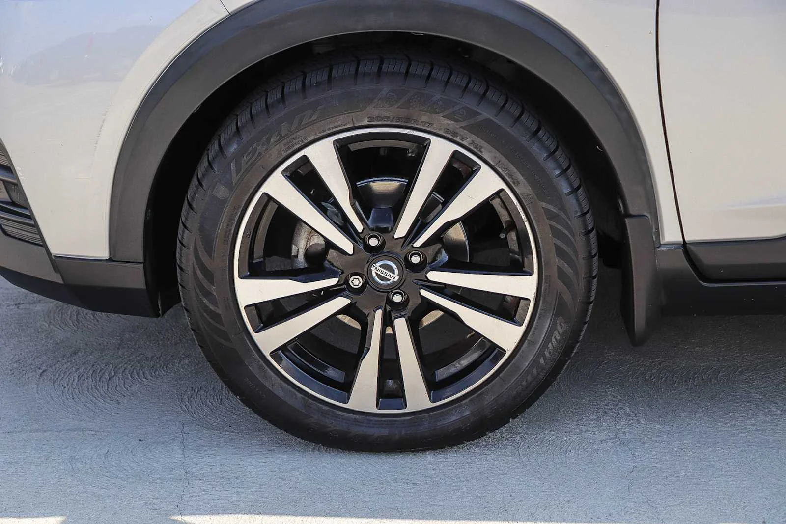 Used 2019 Brilliant Silver Metallic Nissan SV image 11