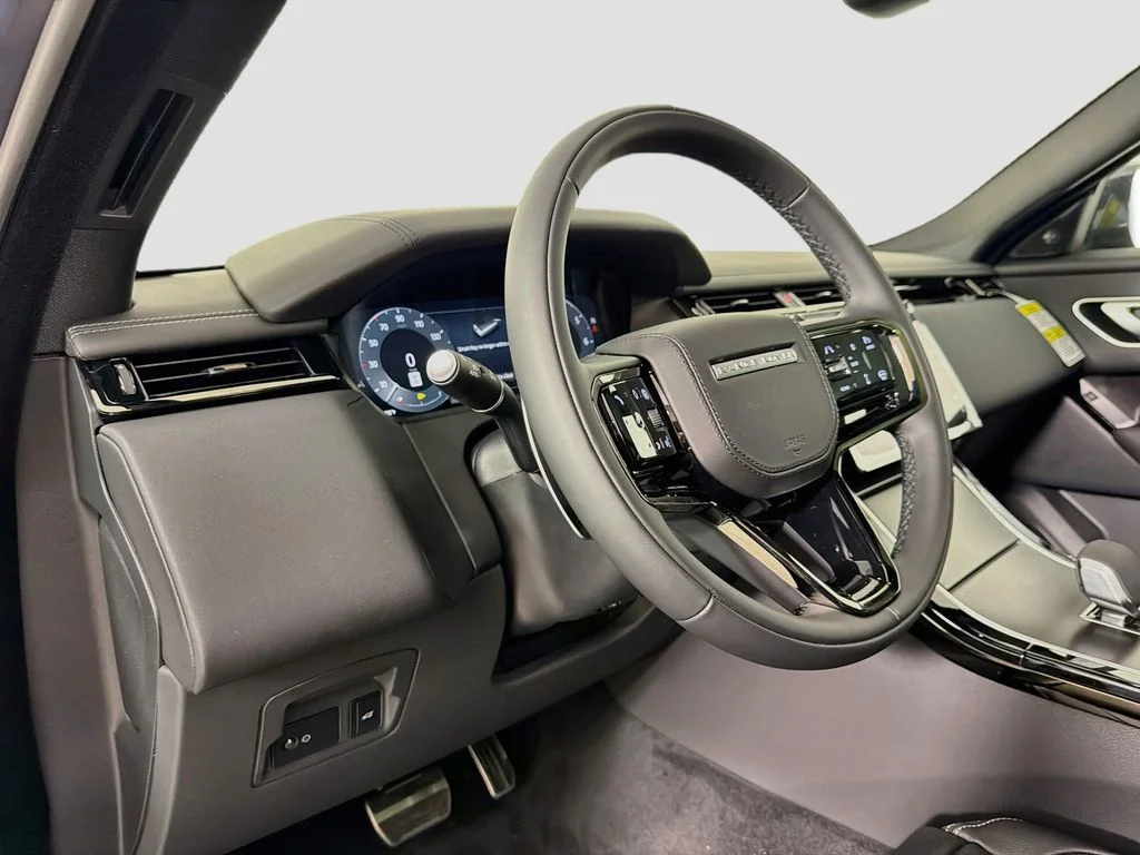 New 2026 Varesine Blue Land Rover P250 Base image 9