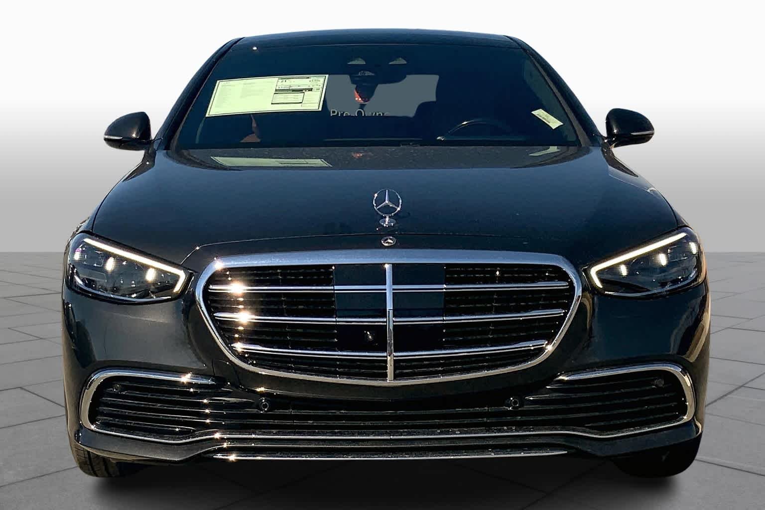 Used 2024 Graphite Grey Metallic Mercedes-Benz S 580 image 3