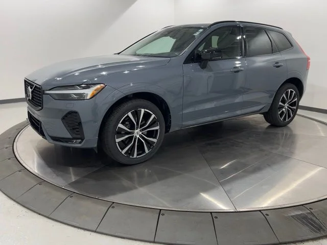 2023 Volvo XC60 Plus