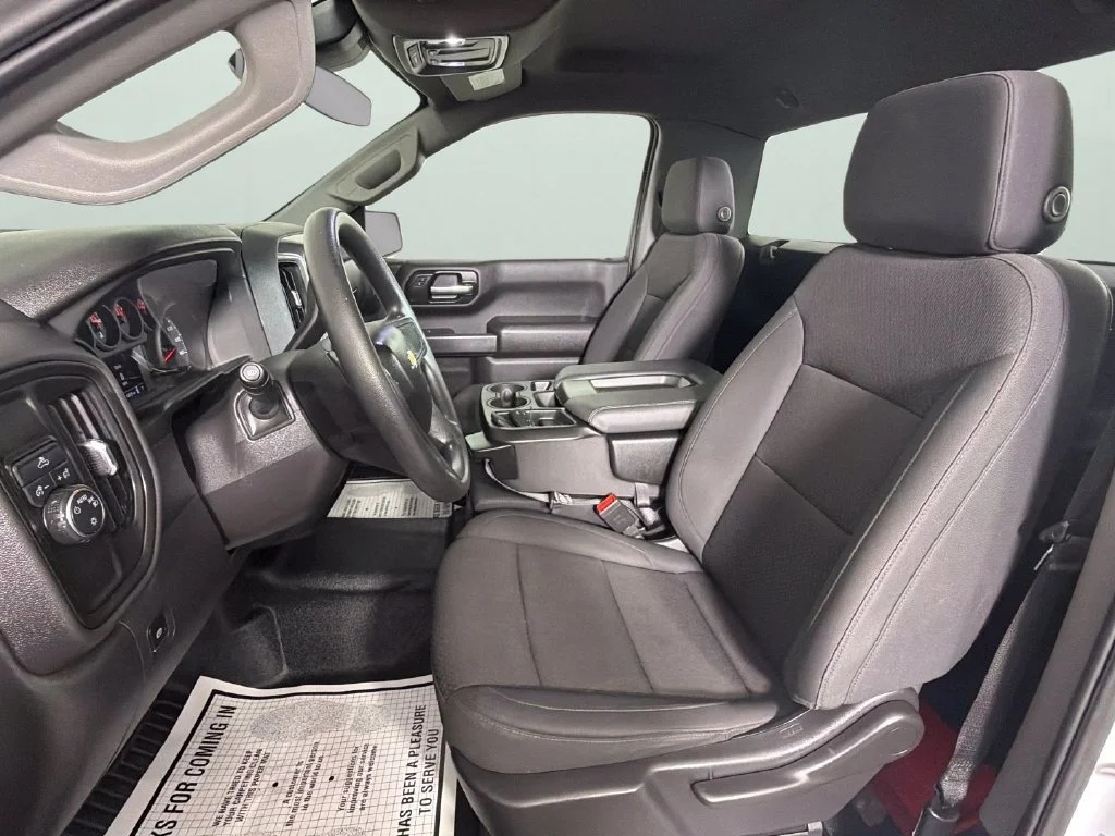 Used 2025 Summit White Chevrolet WT image 18