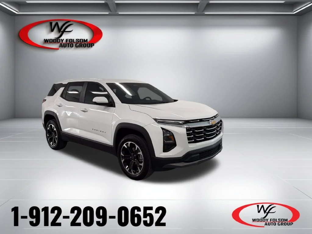 Used 2025 White Chevrolet LT image 1