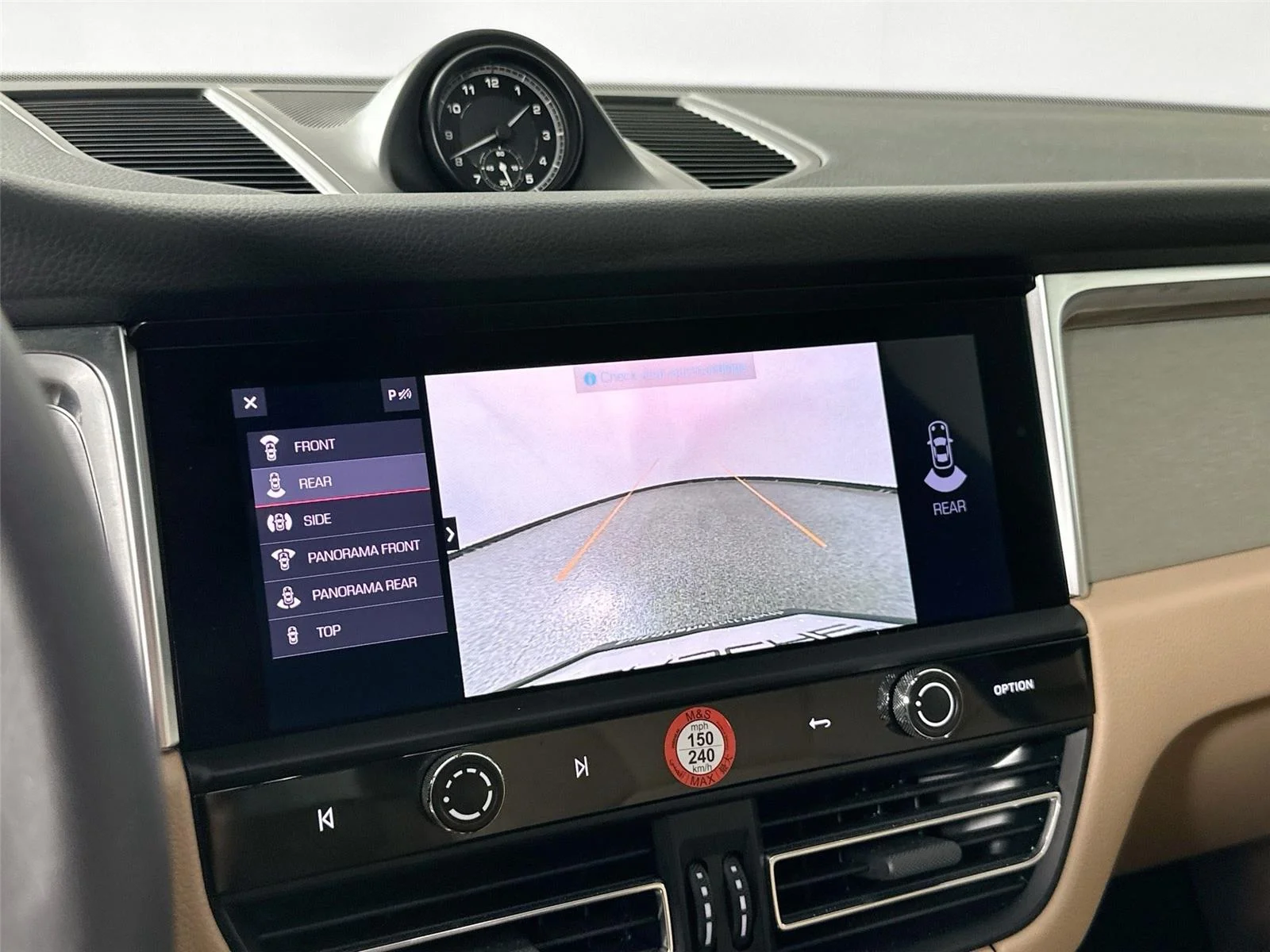 2024 Porsche Macan Base - Photo 23