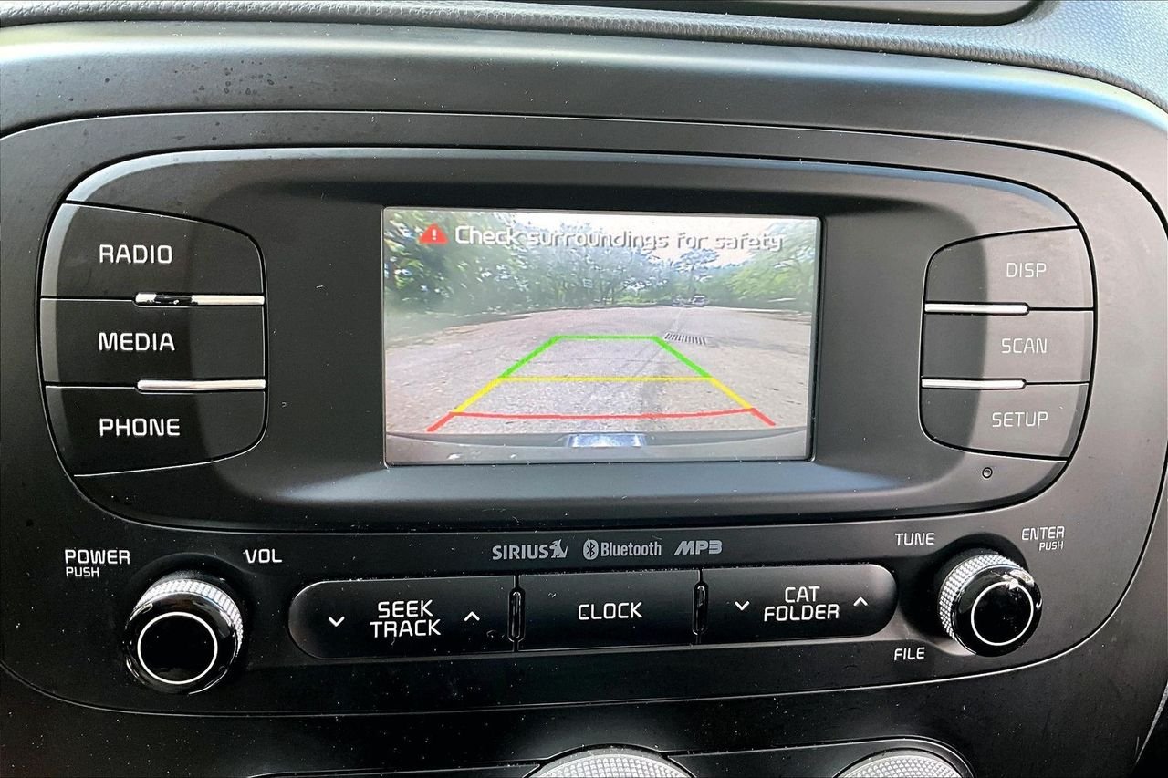Used 2016 Black Kia Plus image 13