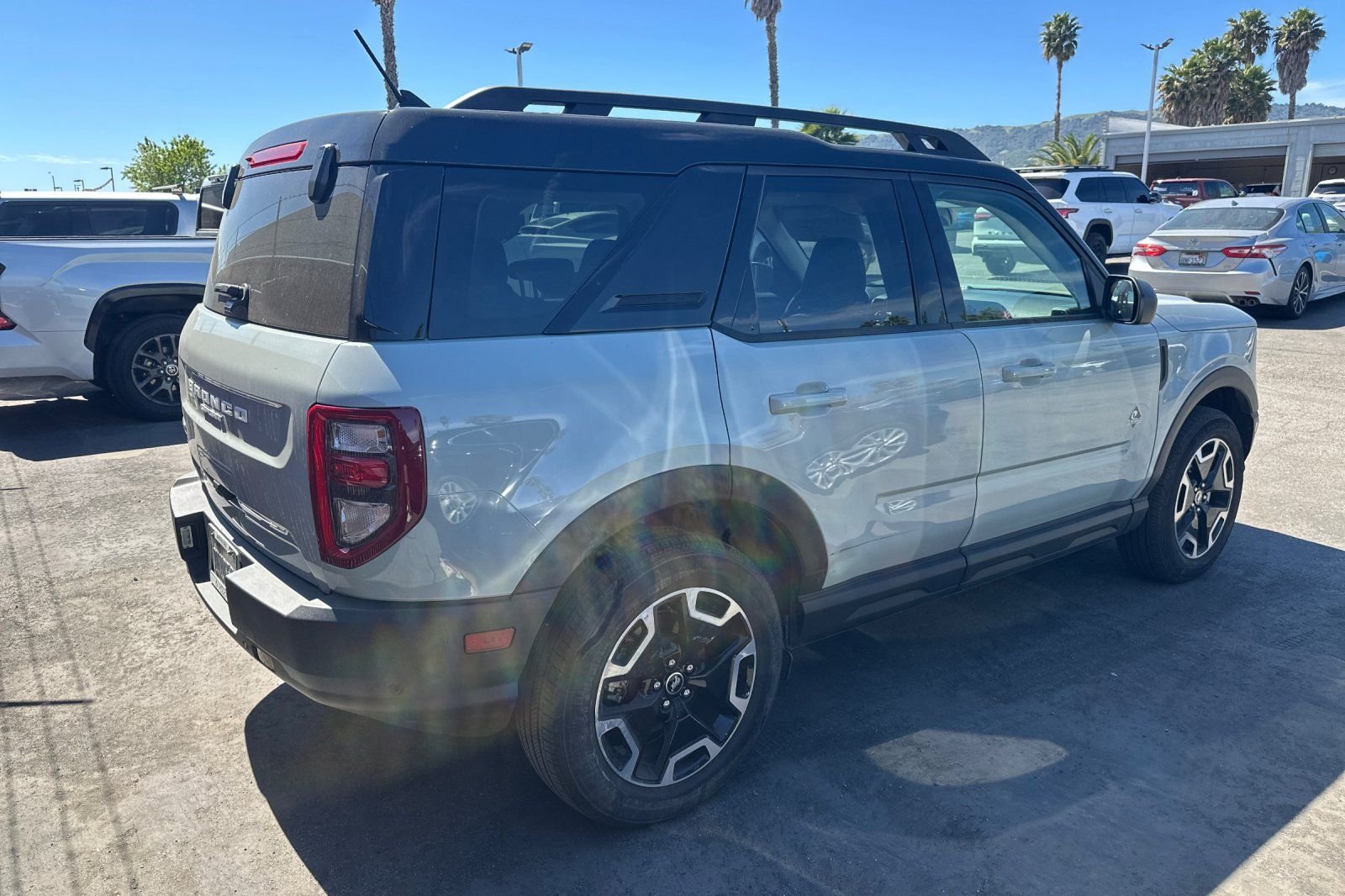 2024 Ford Bronco Sport Outer Banks photo 3