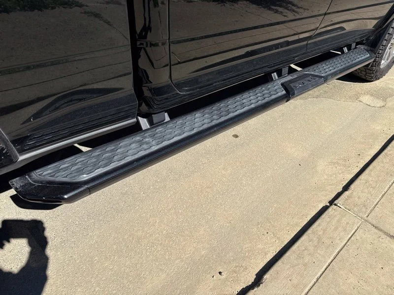 Used 2019 Black Ram Laramie image 9