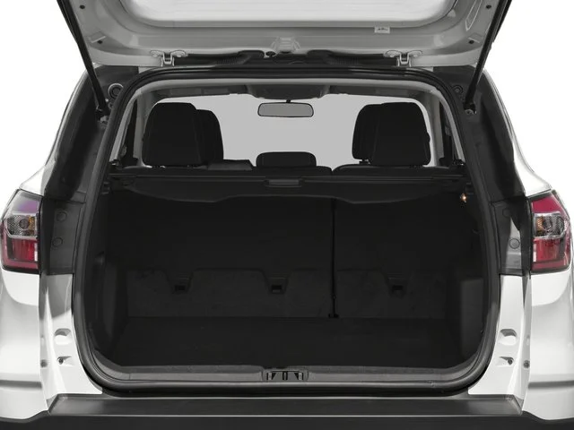 Used 2017 Oxford White Ford SE image 12