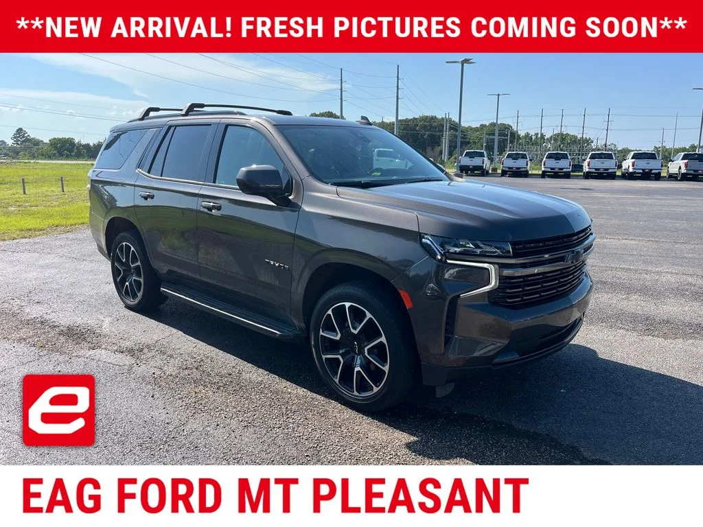 Used 2021  Chevrolet RST image 1