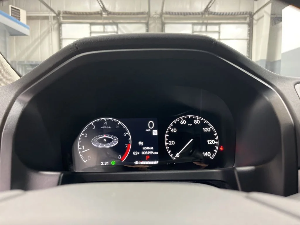 Used 2026 Platinum White Pearl Honda EX-L image 16