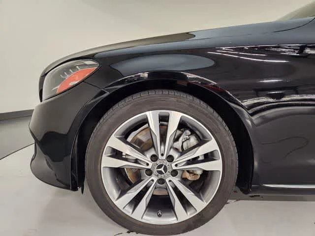 Used 2021 Black Mercedes-Benz C 300 image 18