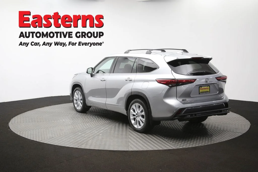 Used 2021 Silver Toyota Limited image 69