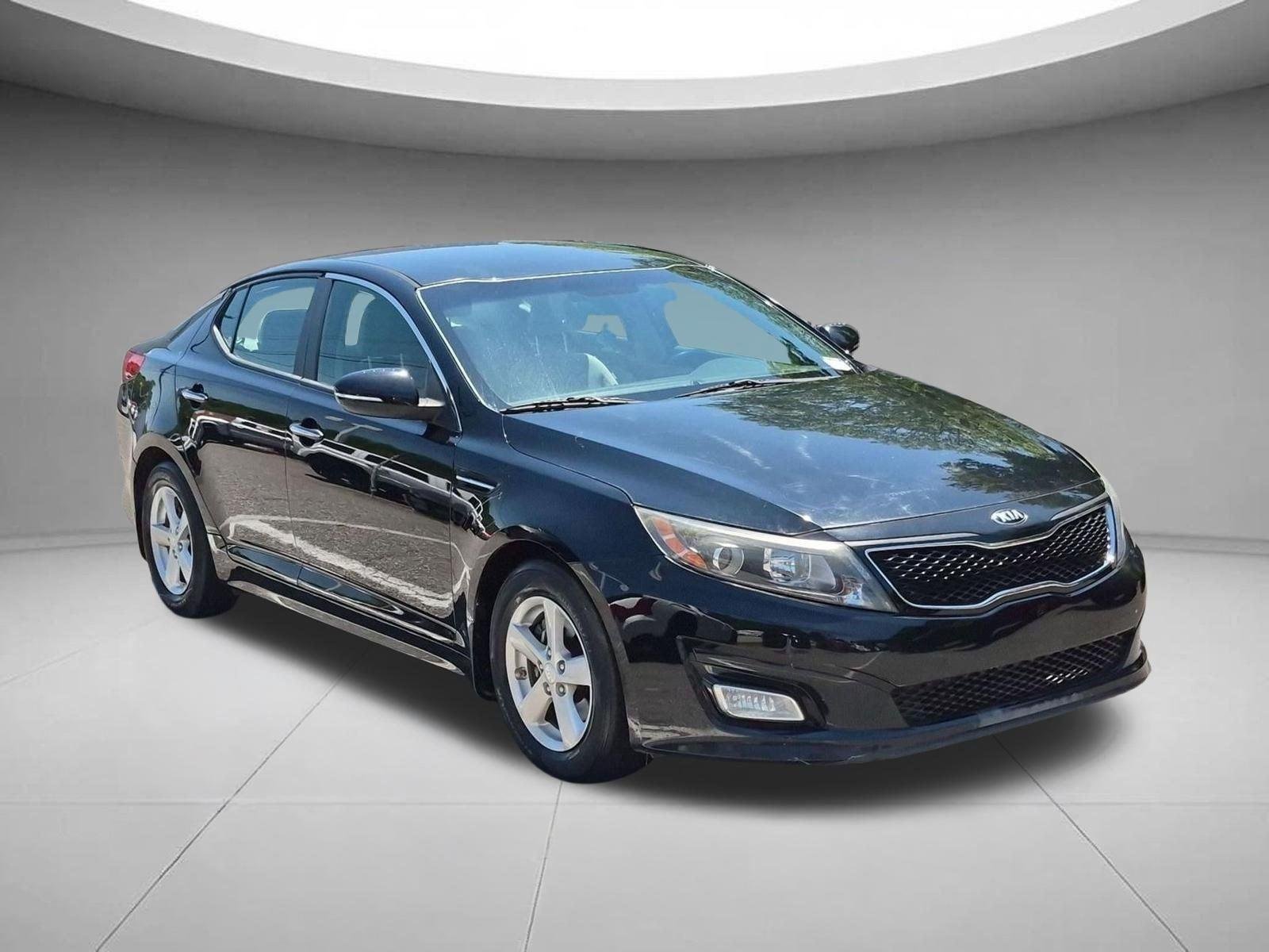 Used 2015 Ebony Black Kia LX image 6