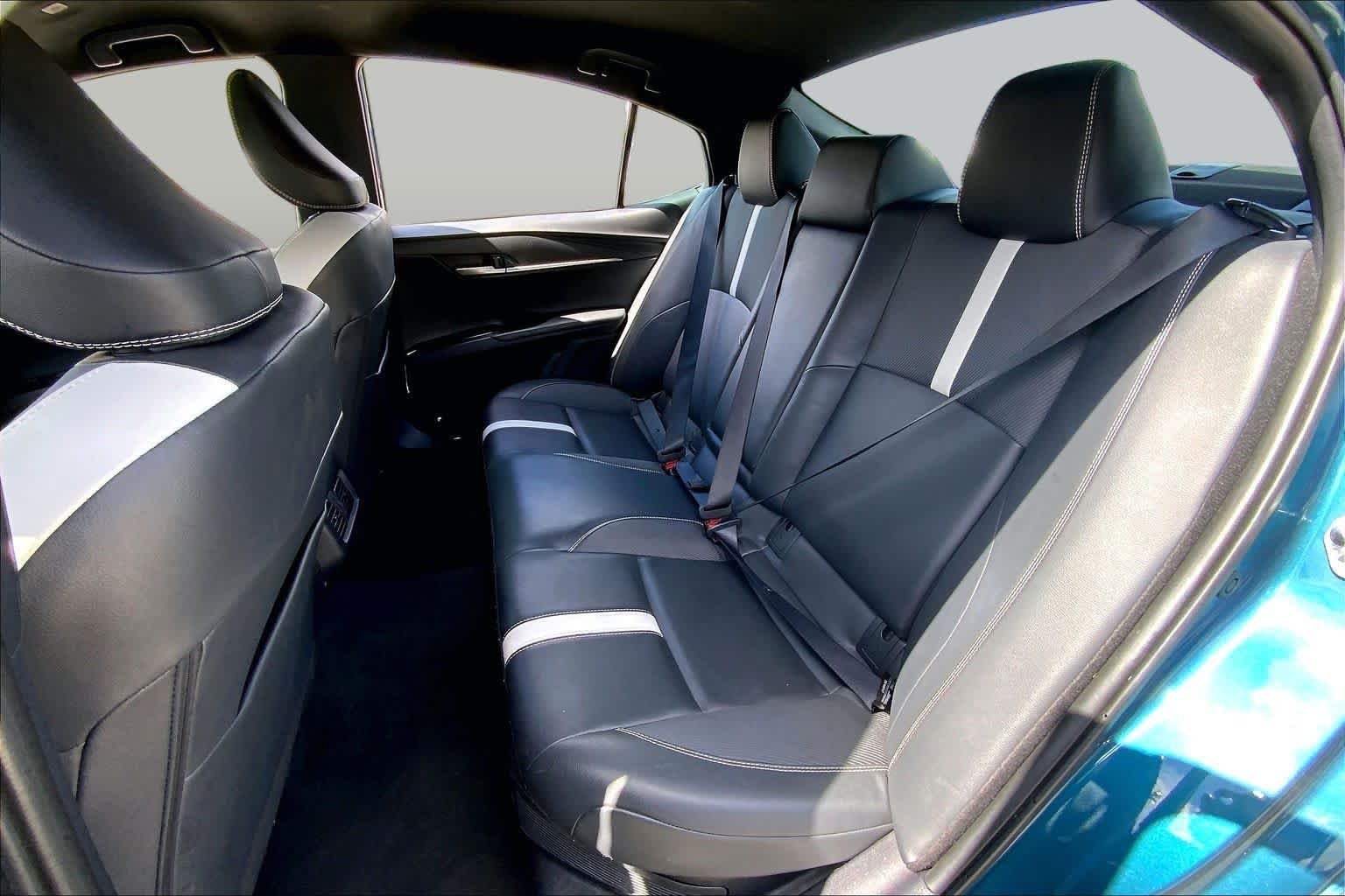 Used 2025 Ocean Gem Toyota SE image 20