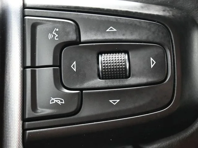 Used 2024 Black GMC Elevation image 21