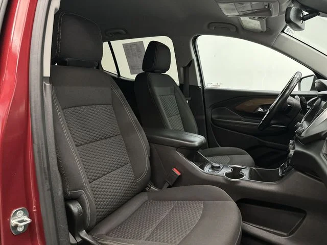 Used 2018 Red GMC SLE image 28