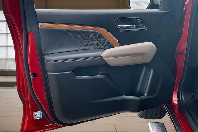 Used 2023 Red GMC Denali image 23