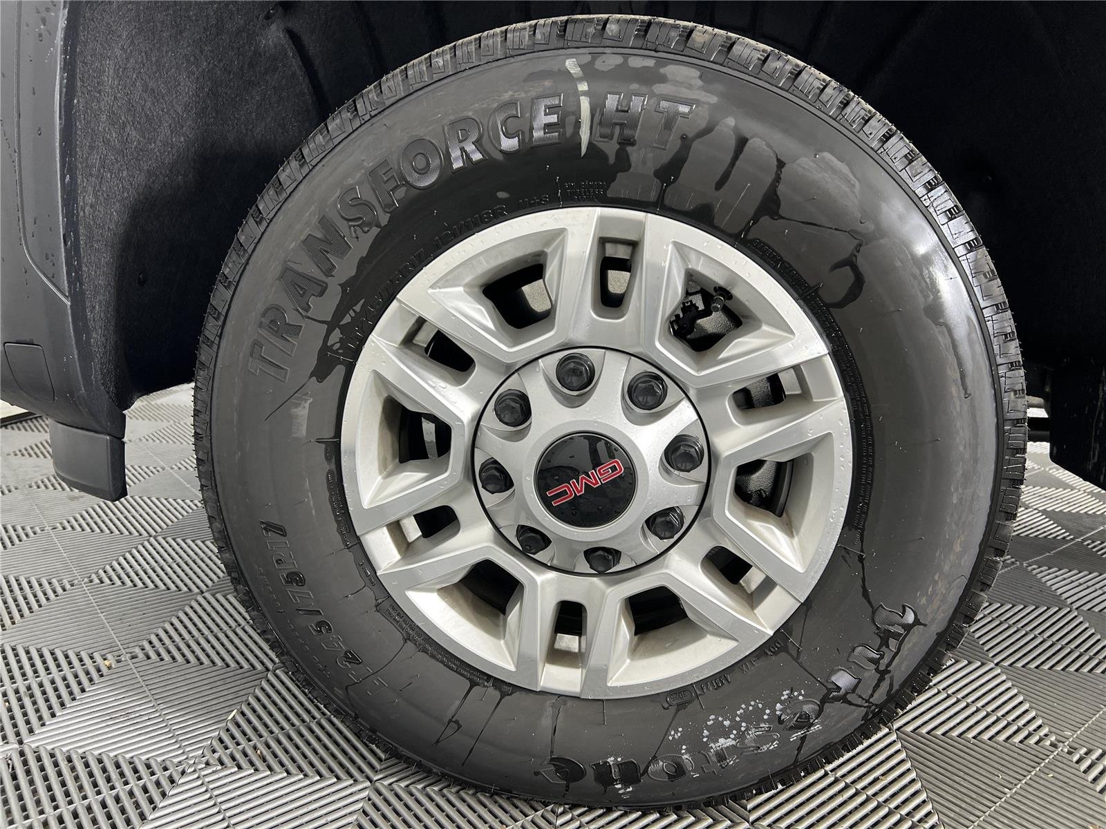 2026 GMC Sierra 2500HD Pro - Photo 9
