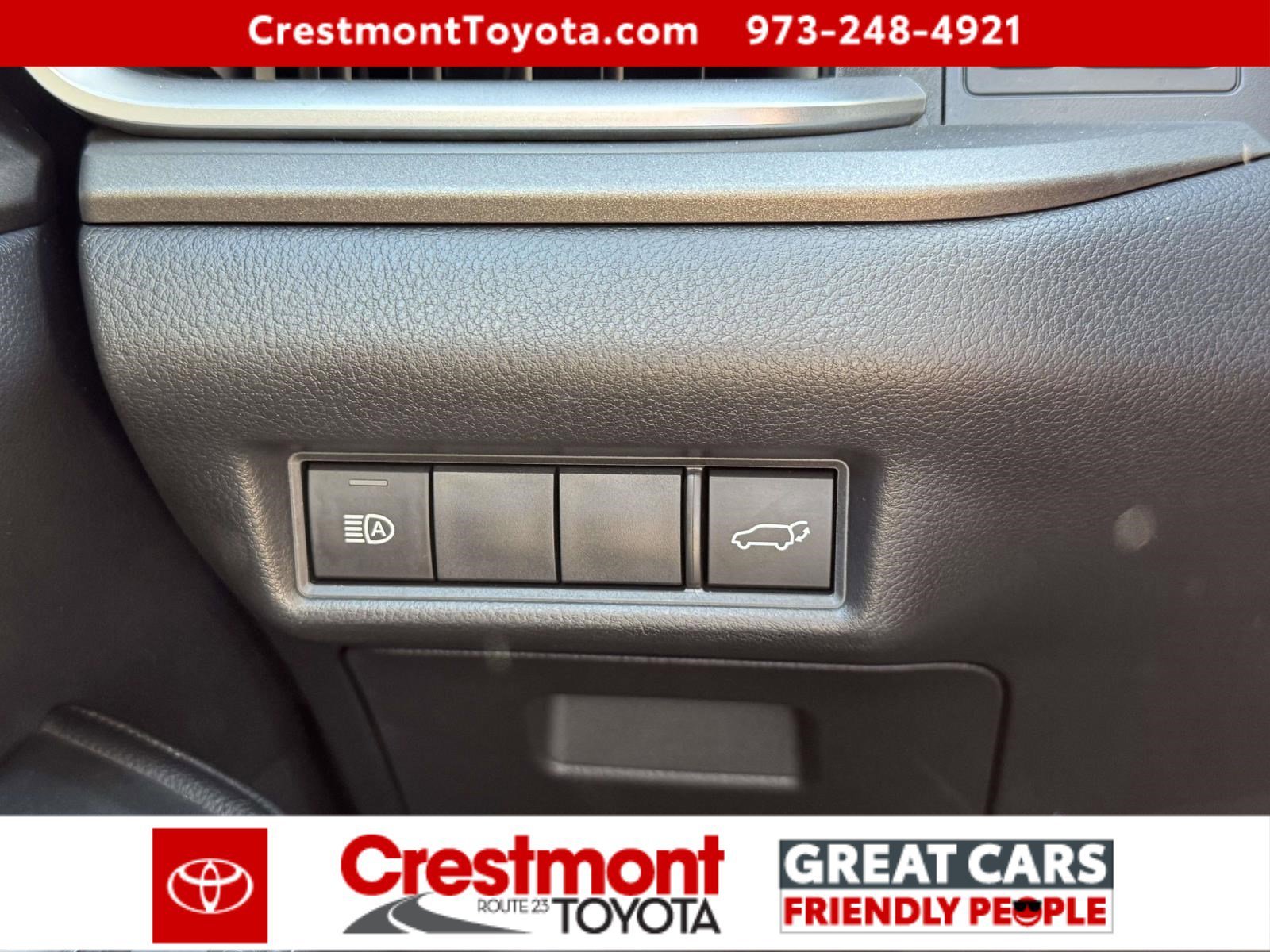 Certified Used 2025 Wind Chill Pearl Toyota LE image 18