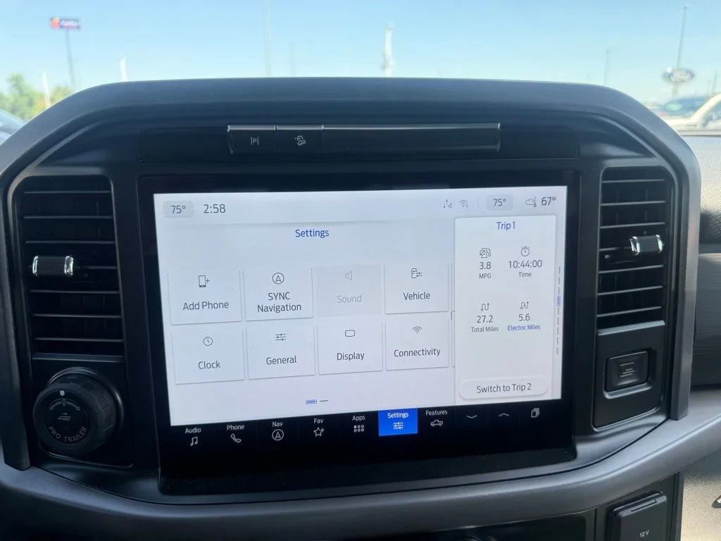 2025 Ford F-150 XLT - Photo 22