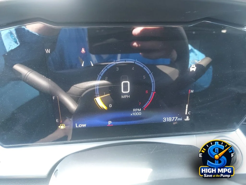 Used 2025 Gray Chevrolet LT image 13