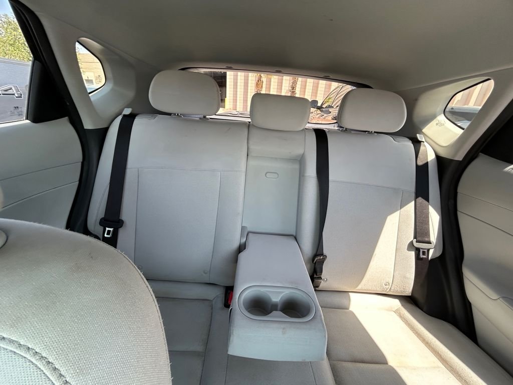 Used 2024 Black Hyundai SEL image 19