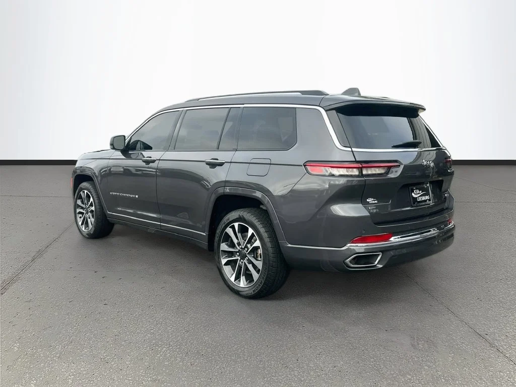 Used 2022 Gray Jeep Overland image 5