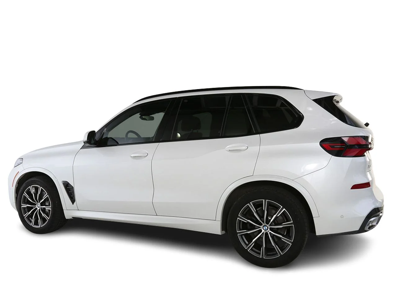 Used 2024 White BMW xDrive40i image 10
