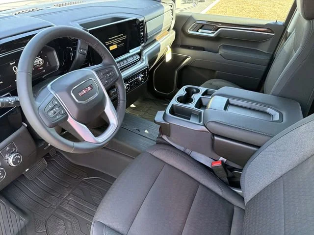 New 2026 Summit White GMC SLE image 19