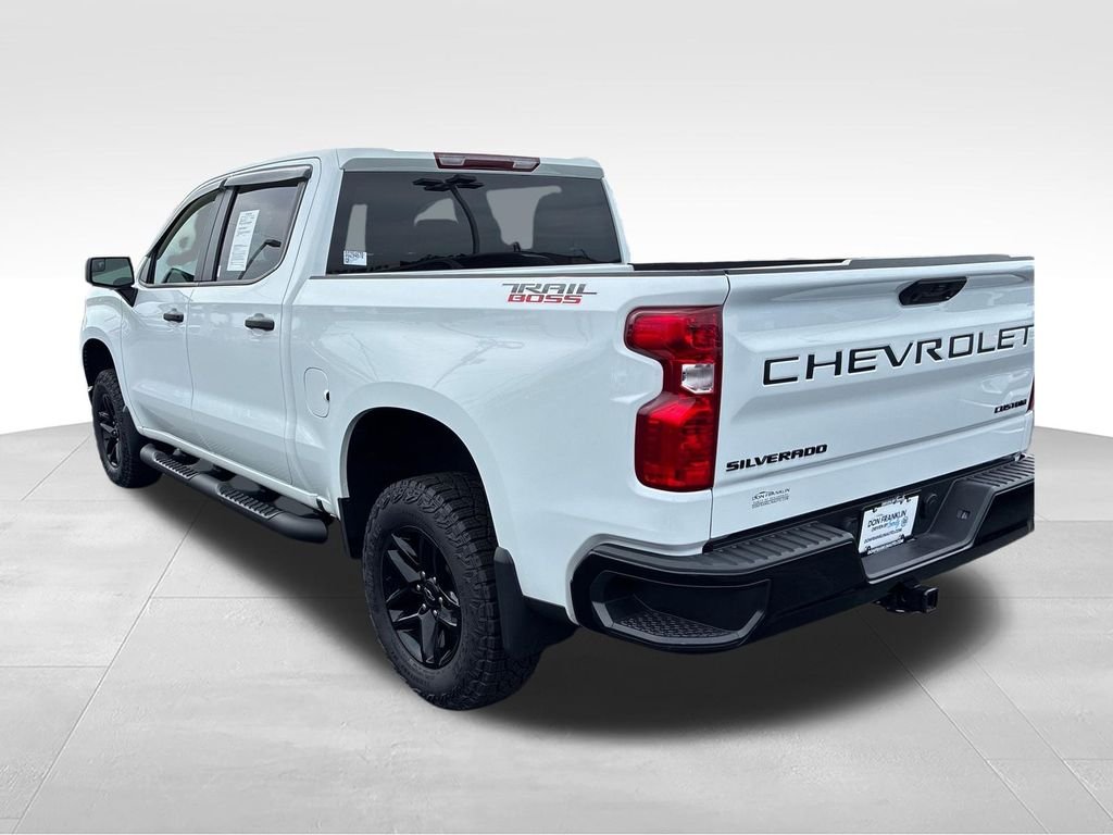Used 2025 White Chevrolet Custom Trail Boss image 4